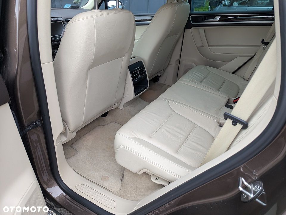 Volkswagen Touareg 3.0 V6 TDI Blue Motion DPF Automatik - 22