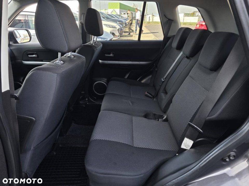 Suzuki Grand Vitara - 14