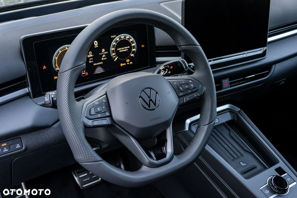 Volkswagen T-Roc - 18