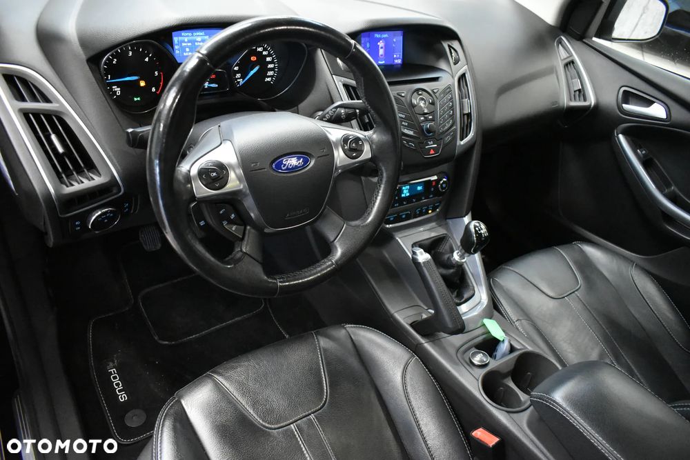 Ford Focus 1.6 TDCi Titanium ECOnetic - 8