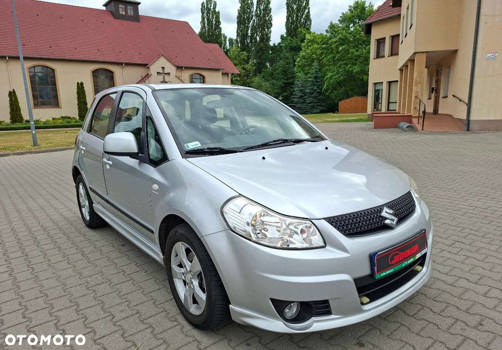 Suzuki SX4 - 1