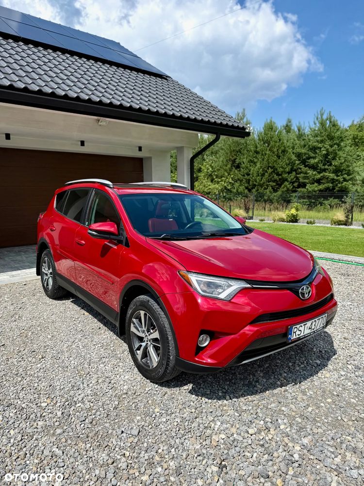 Toyota RAV4 - 1
