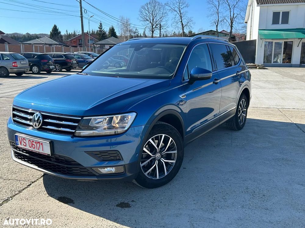 Volkswagen Tiguan - 10