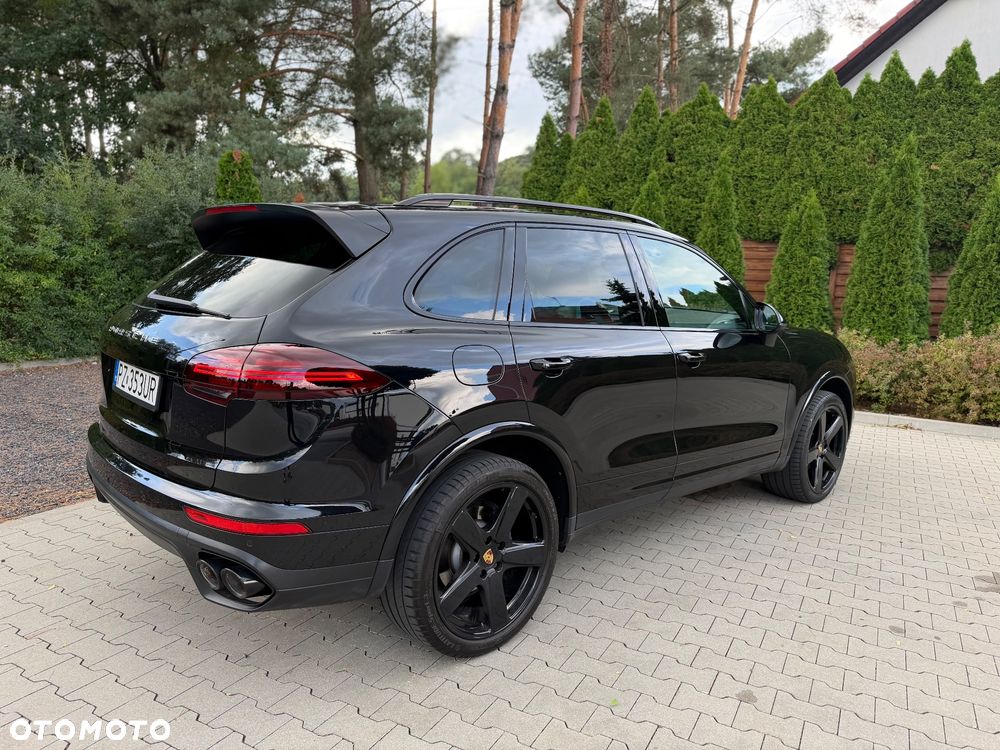 Porsche Cayenne Diesel Platinum Edition - 11