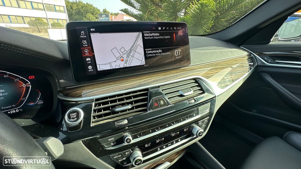 BMW 520 d Line Luxury Auto - 40