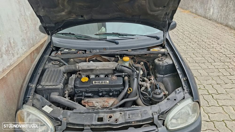 Opel Corsa 1.5 TD Sport - 11