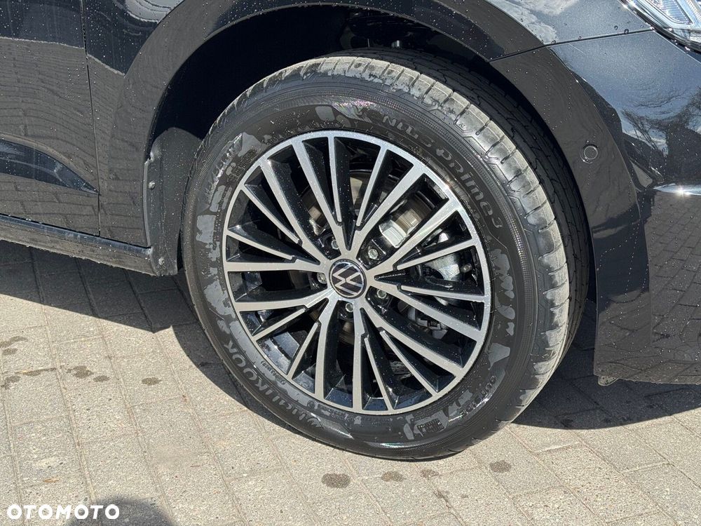 Volkswagen Touran - 5