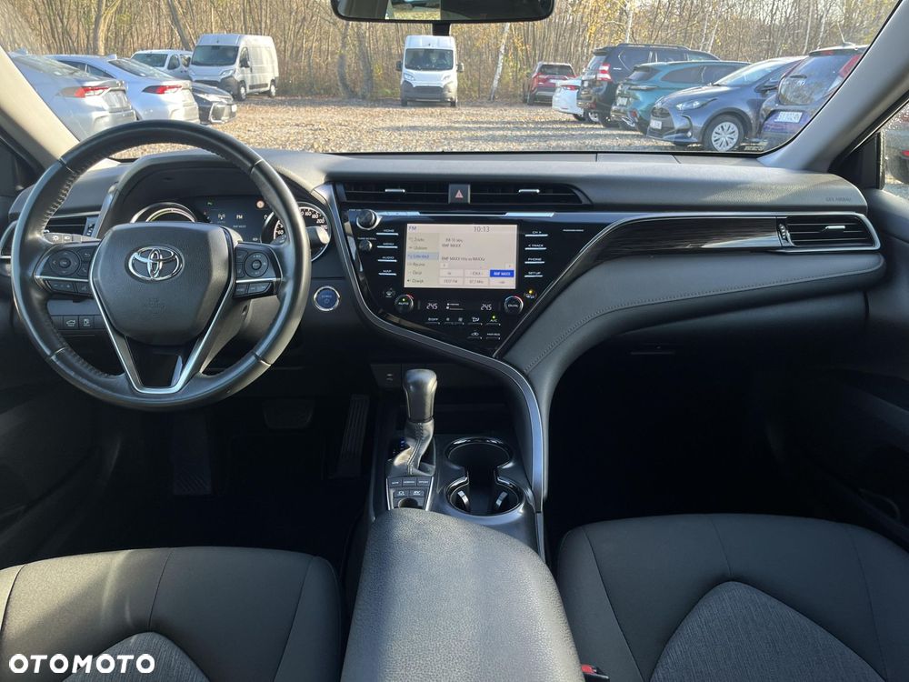 Toyota Camry 2.5 Hybrid Prestige CVT - 6