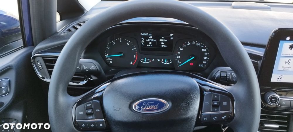 Ford Fiesta 1.1 Trend - 8