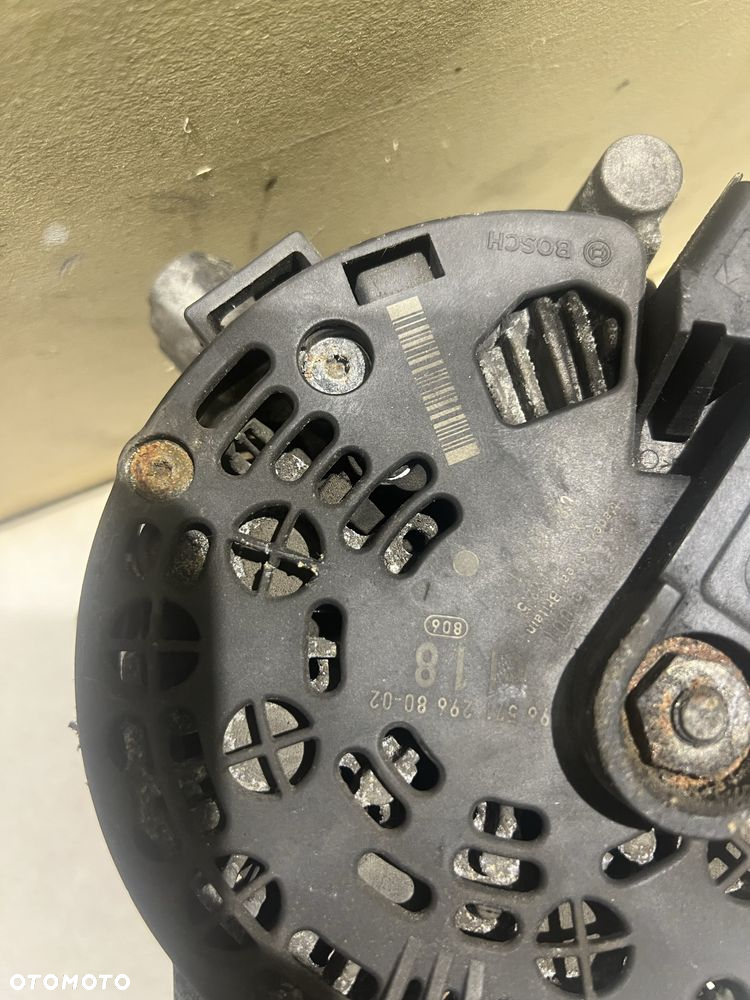 Alternator Citroen C5 III x7 peugeot 607 lift 2.7 hdi - 6
