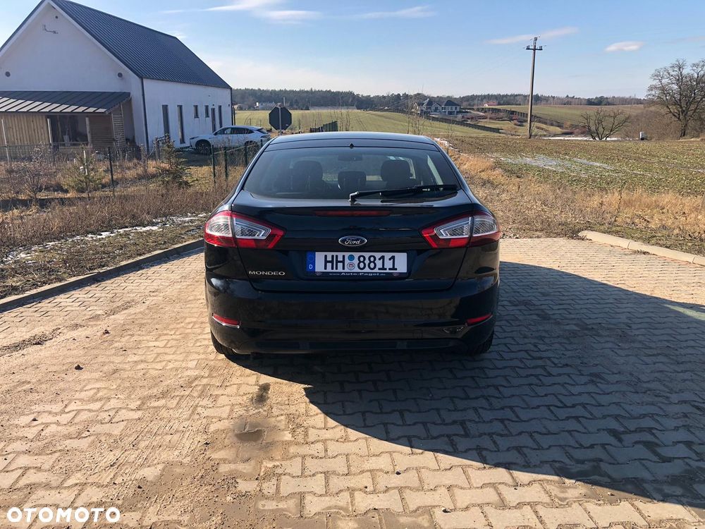 Ford Mondeo 1.6 T Ghia - 20