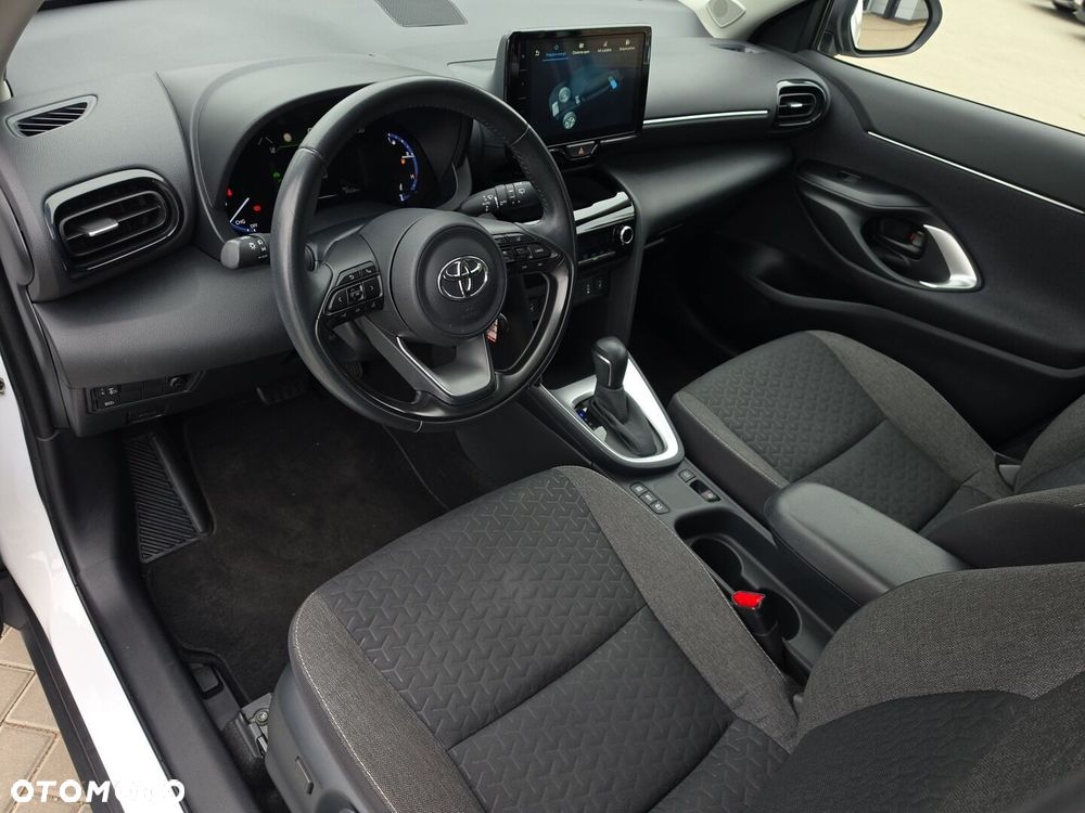 Toyota Yaris Cross Hybrid 1.5 Comfort - 13