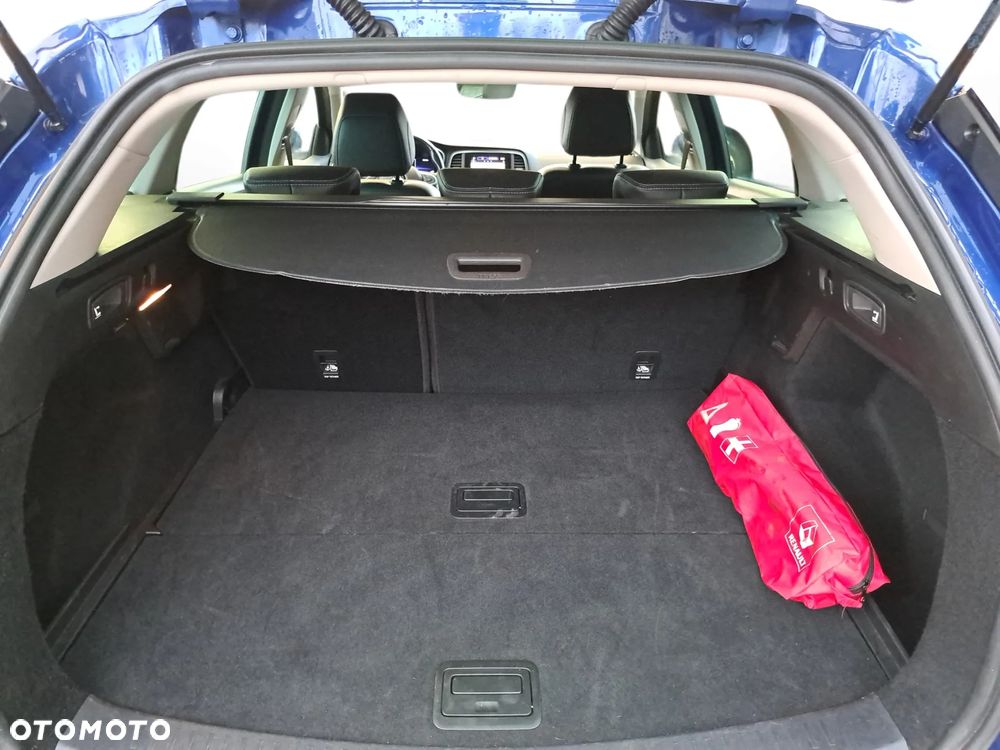 Renault Megane 1.3 TCe FAP Techno EDC - 11