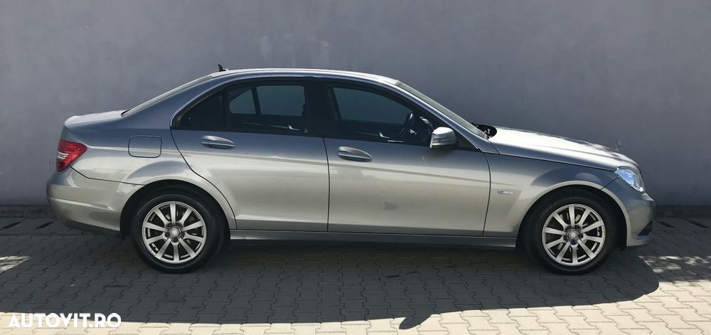 Mercedes-Benz C 200 CDI DPF (BlueEFFICIENCY) - 10