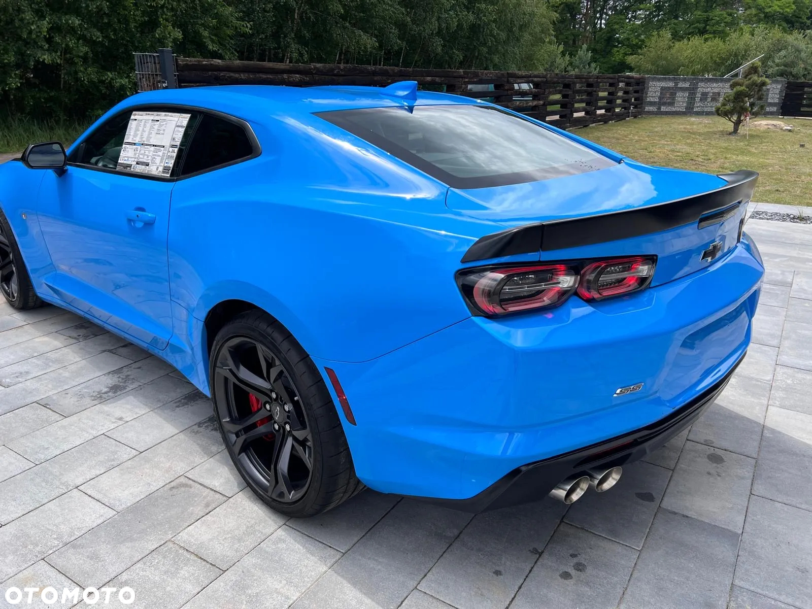 Chevrolet Camaro - 12