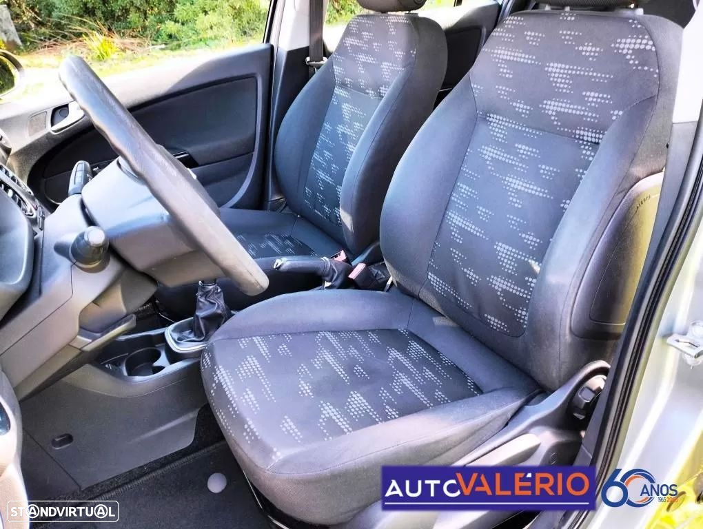 Opel Corsa 1.2 Enjoy - 9