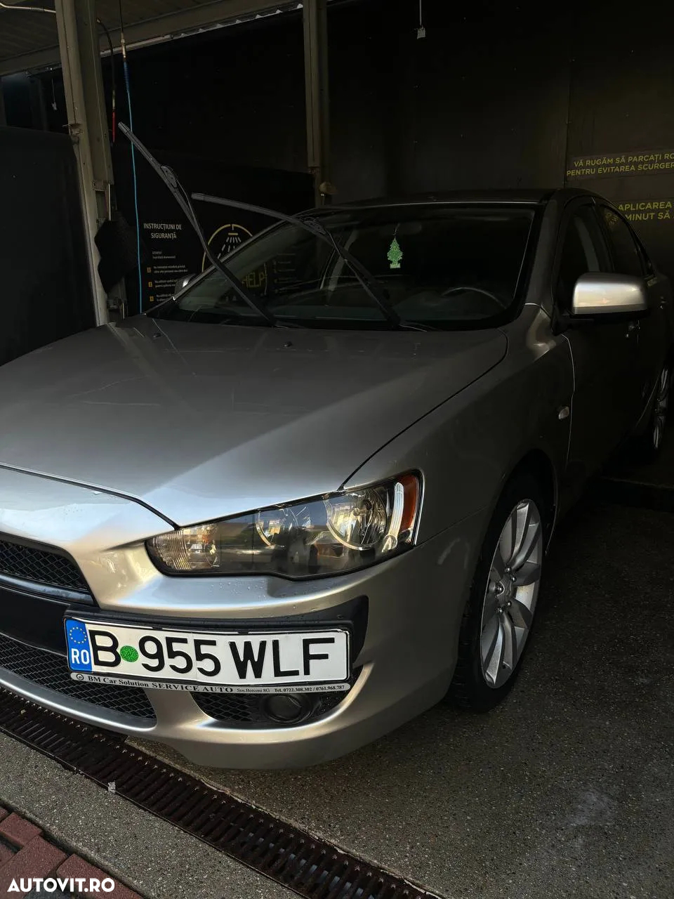 Mitsubishi Lancer - 3