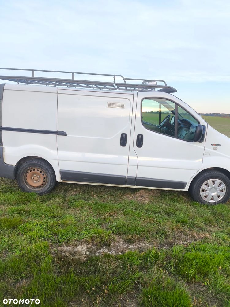 Renault Trafic - 4