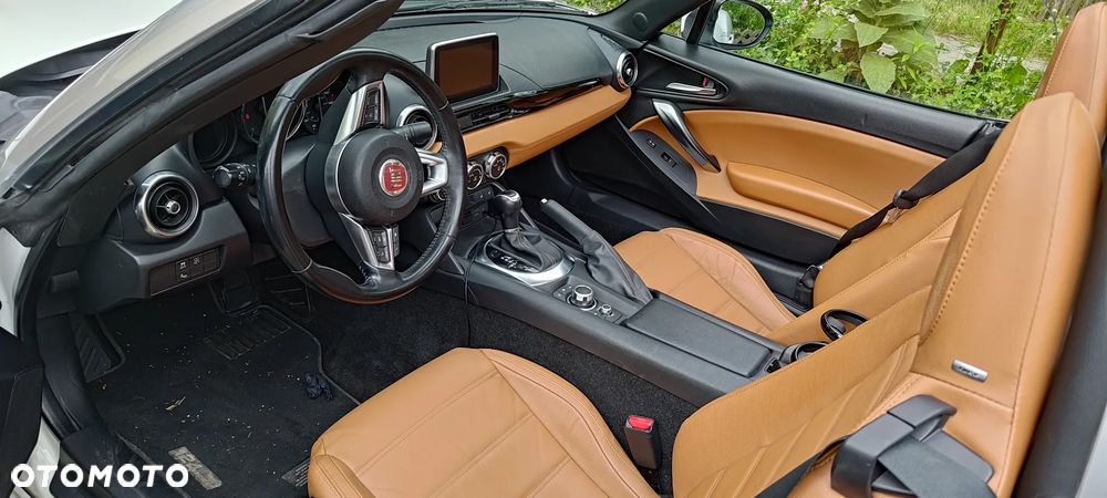 Fiat 124 Spider - 10