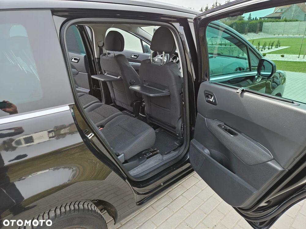 Peugeot 5008 HDI 150 Allure - 20