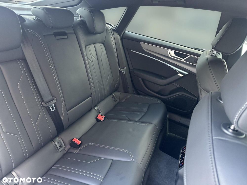 Audi A7 Sportback - 11