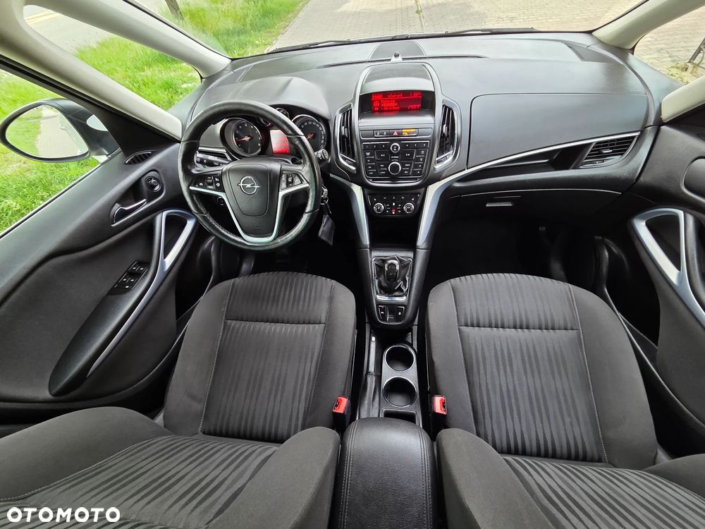 Opel Zafira Tourer 1.4 Turbo Business Edition - 9