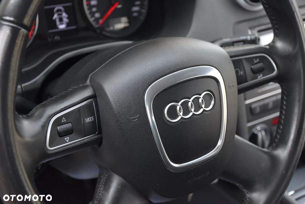 Audi A3 Sportback 2.0 TDI DPF S line Sportpaket - 19