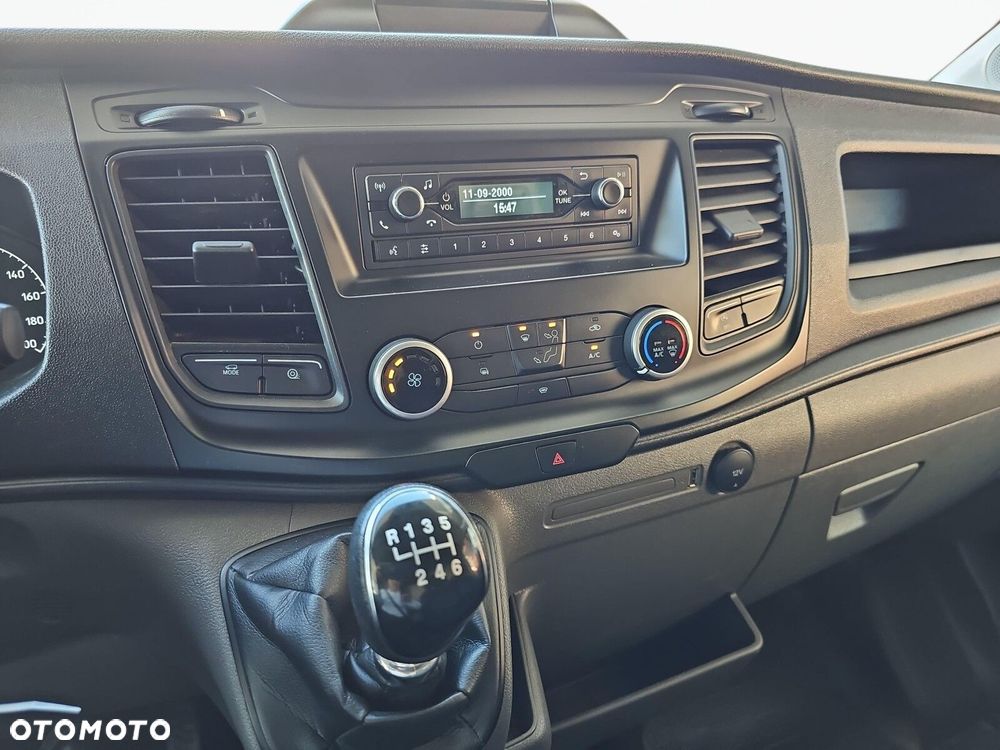 Ford transit - 23