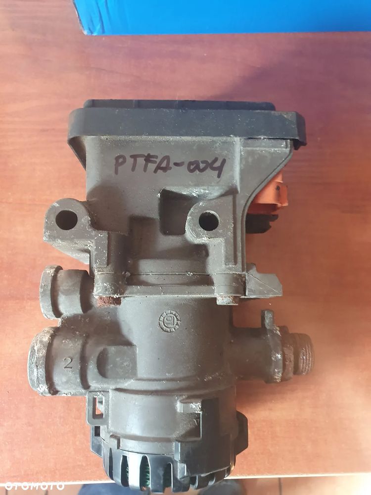 Modulator EBS Man TGA TGX TGS 81521066049 K021204 - 4