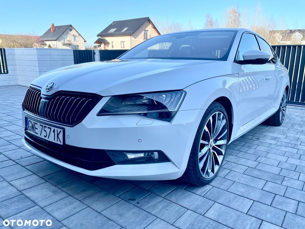 Skoda Superb 2.0 TDI L&K DSG - 1