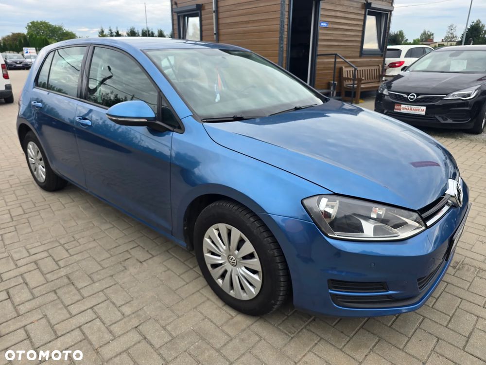 Volkswagen Golf - 2