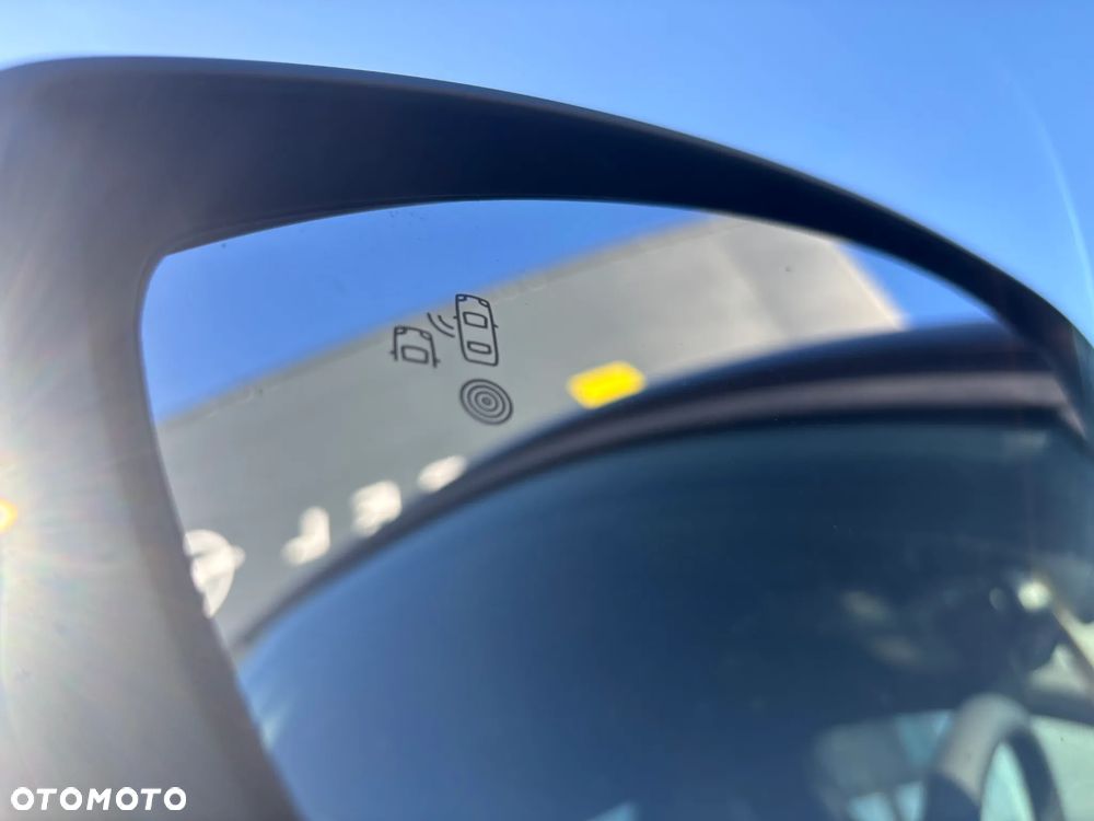 Opel Corsa 1.2 T GS S&S - 12