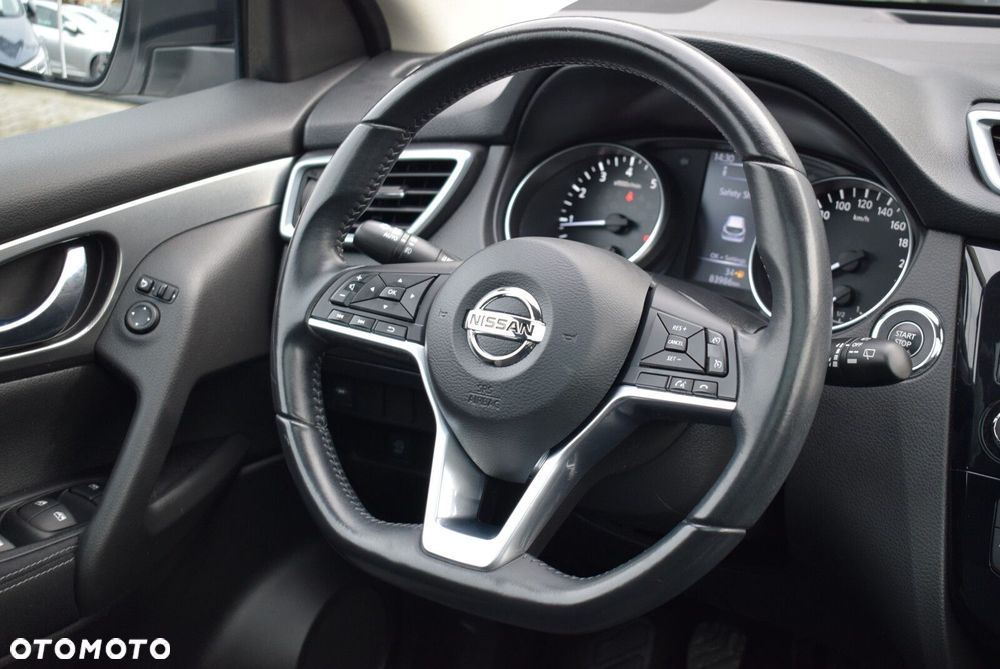 Nissan Qashqai 1.2 DIG-T N-Connecta - 18