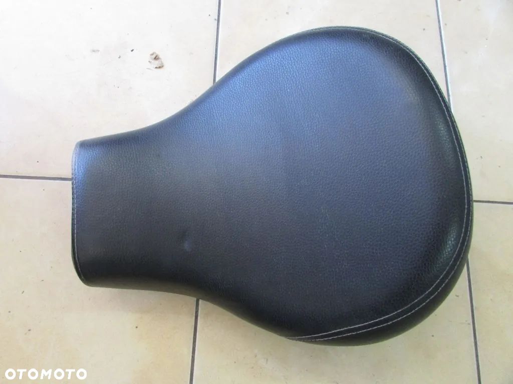 Benelli Imperiale 400 siedzenie kierowcy - 1