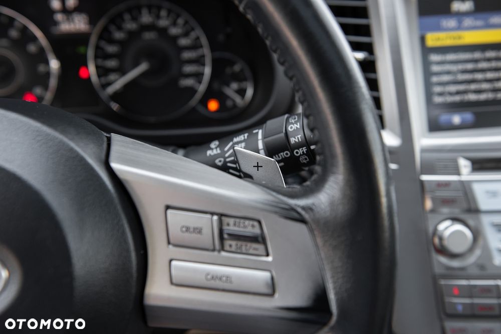 Subaru Outback 2.5i Comfort Navi AT - 25