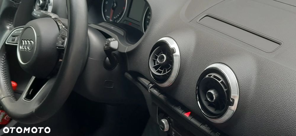 Audi A3 Sportback - 8