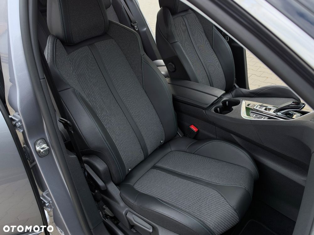 Peugeot 3008 BlueHDi 130 Stop & Start EAT8 Allure - 37