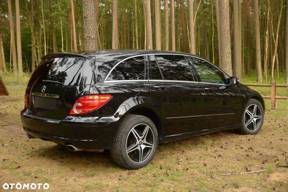 Mercedes-Benz Klasa R 500 L 4-Matic - 12