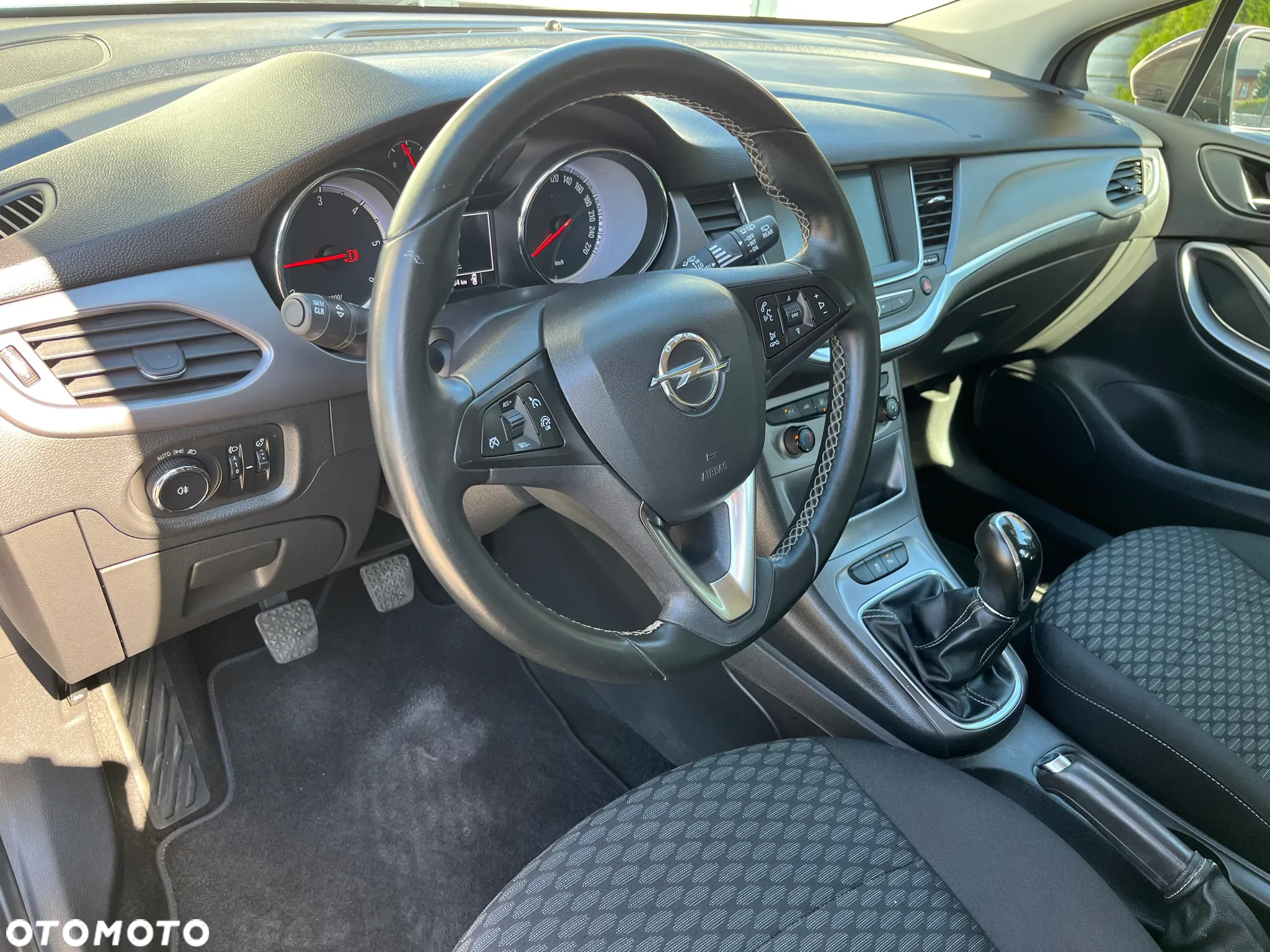 Opel Astra 1.6 D (CDTI) Edition - 34