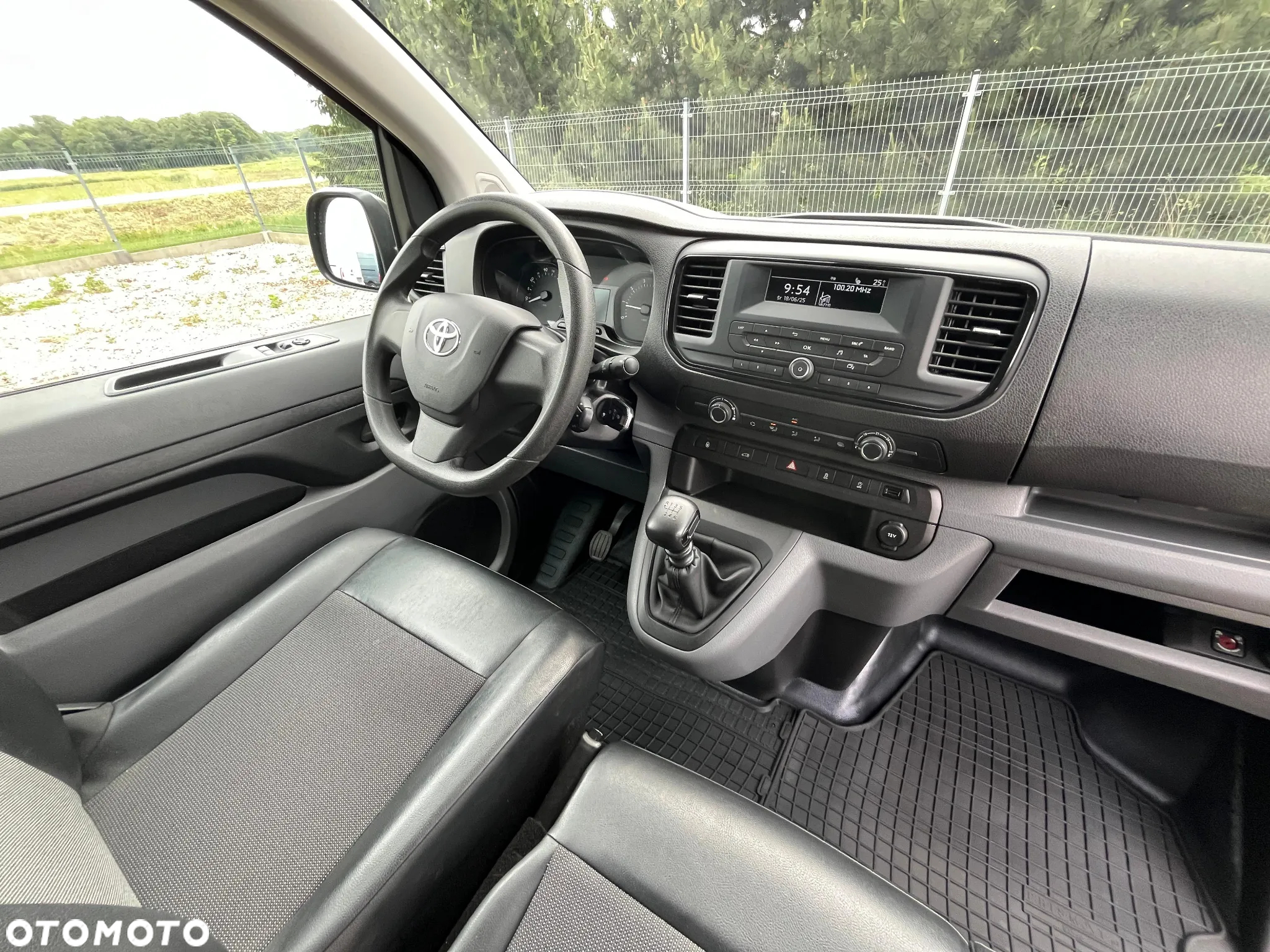 Toyota Proace Long L2H1 2.0 D-4D 122KM, Bogata Opcja, Salon Polska, Pierwszy Właściciel, BEZWYPADKOWA, FV 23%, Piękna Zobacz !!! - 35