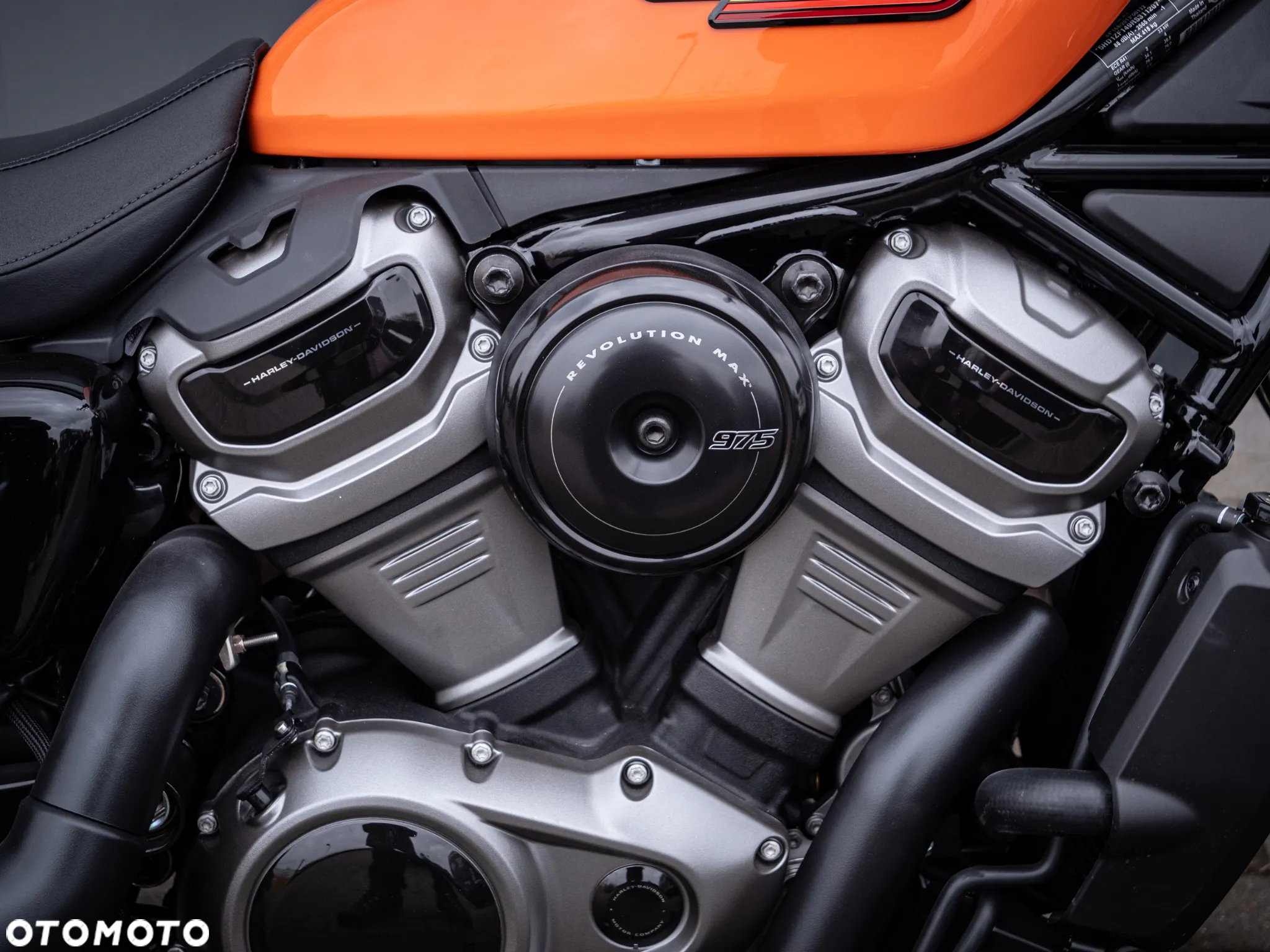 Harley-Davidson Sportster Nightster 975 - 14