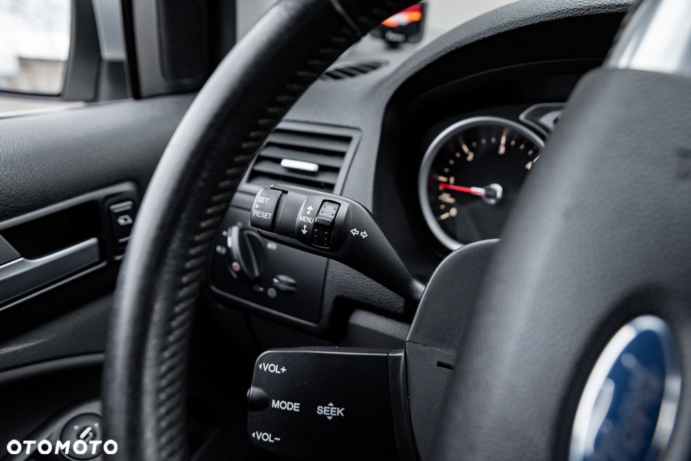 Ford Kuga 2.0 TDCi 4x4 Trend - 30