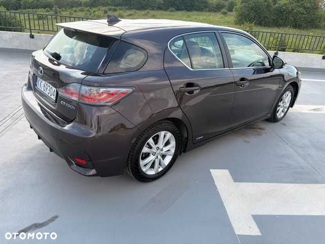 Lexus CT - 2