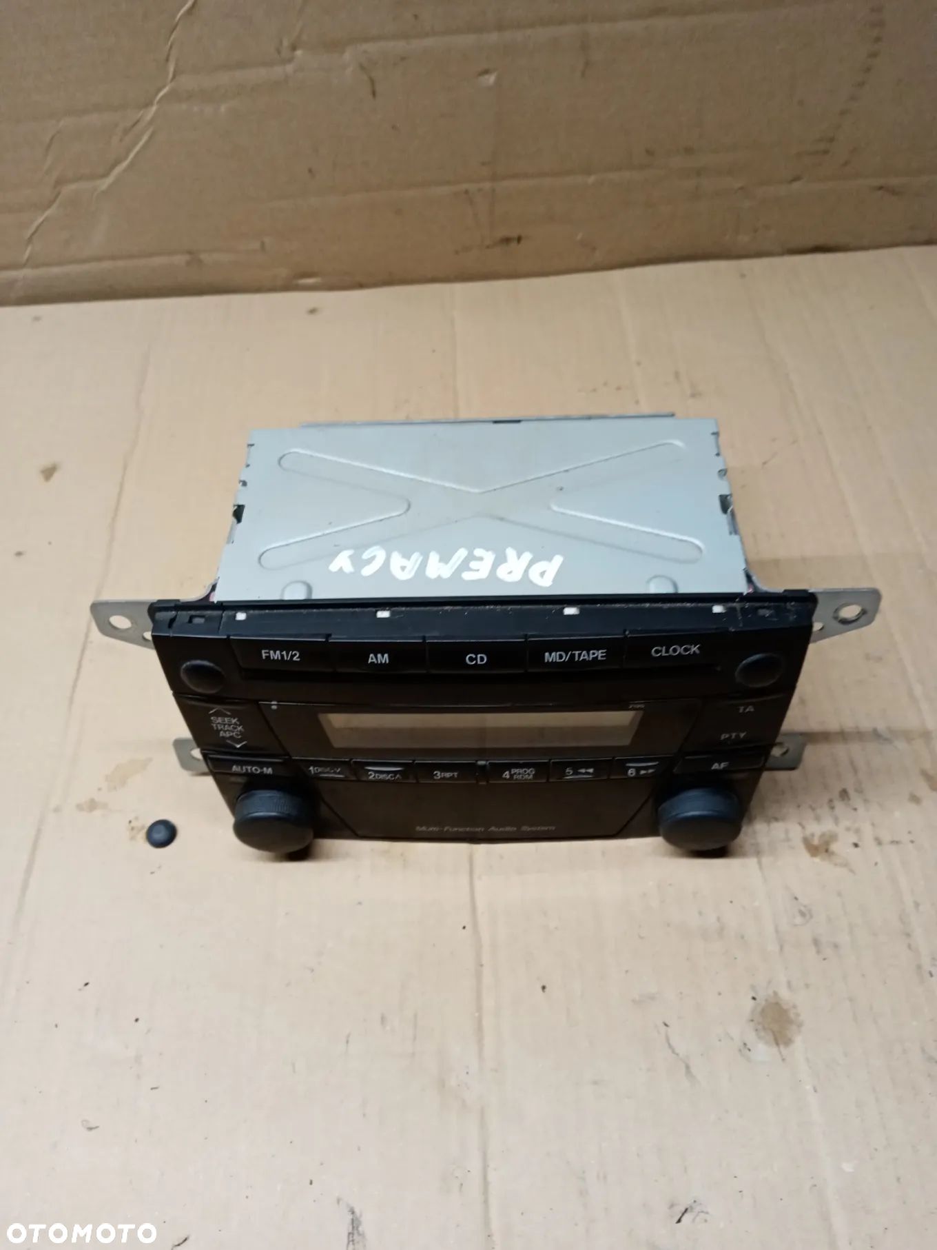 Radio radioodtwarzacz fabryczny Mazda Premacy CB81669S0 - 1