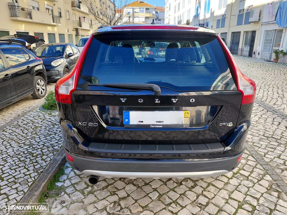 Volvo XC 60 2.0 D3 Drive - 3