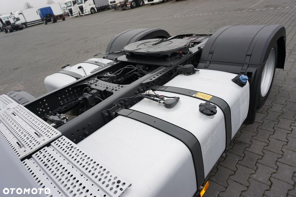 Mercedes-Benz ACTROS / 1851 / E 6 / MP 5 / ACC / MEGA / LOW DECK / RETARDER / BIG SPACE - 25