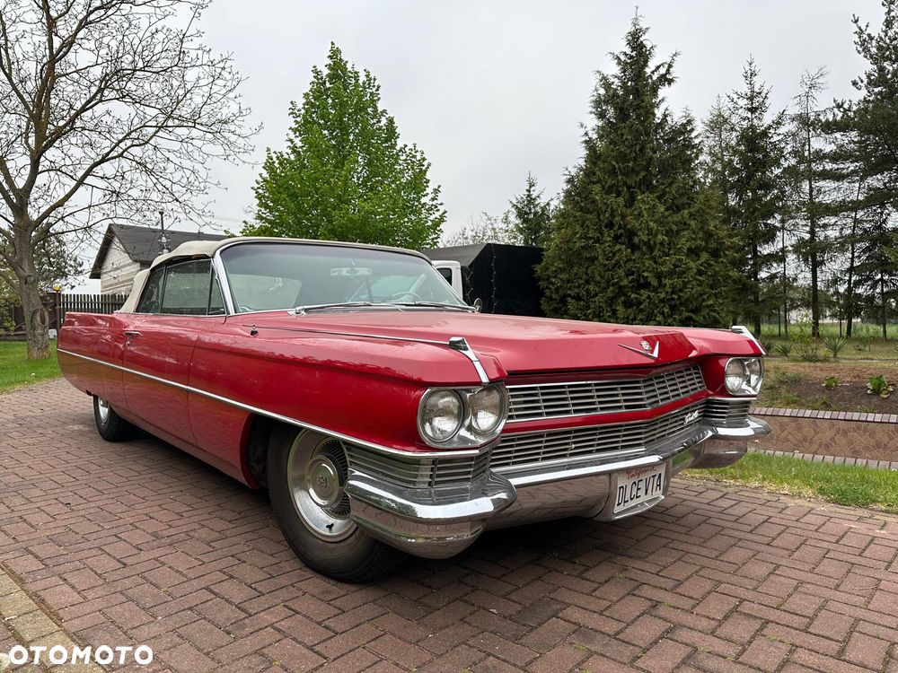 Cadillac Deville - 9