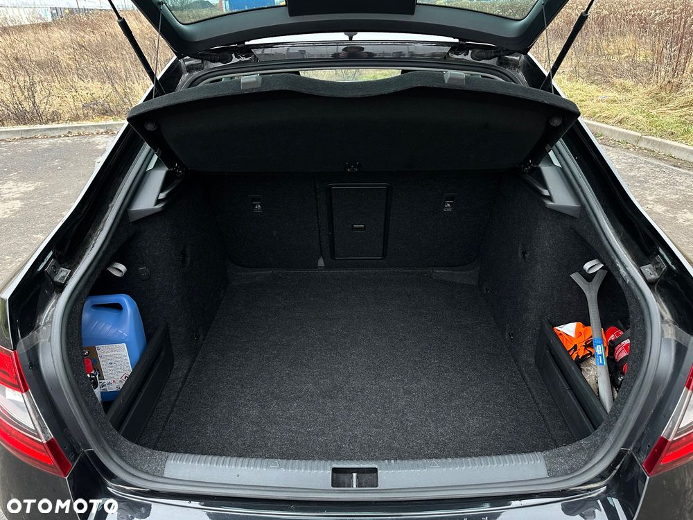 Skoda Octavia 2.0 TDI Style DSG - 15