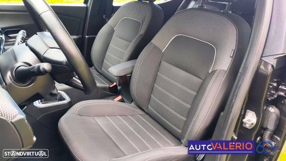 Dacia Sandero 1.0 SCe Essential - 9