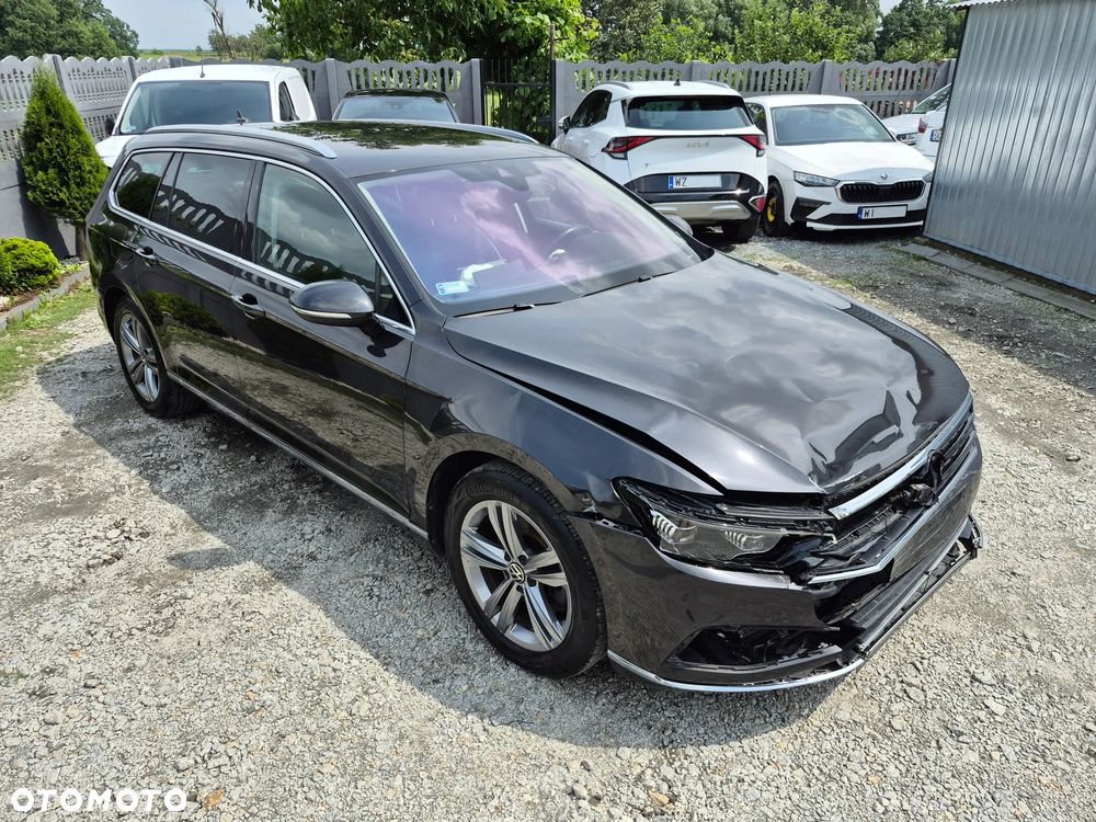 Volkswagen Passat 1.5 TSI EVO Elegance DSG - 3